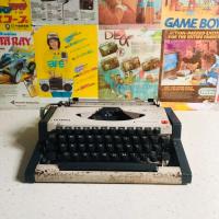 ราคา เครื่องพิมพ์ดีด MESIN OLYMPIA | เครื่องพิมพ์ดีด Djadoel | ตกแต่งวินเทจ (41476287847)
