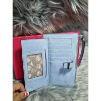 ราคา Kate spade กระเป๋าสตางค์ใบยาว มีสายคล้องข้อมือ (26421371479)