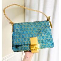 ราคา กระเป๋าเฟนดิของแท้วินเทจ fendi mama zcchino bag (9362851833)