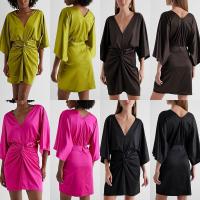 ราคา ผู้หญิง MINI V-NECK DRESS 3/4 SLEEVE SATIN FRONT DRESS EXPRS D49 (41255787261)