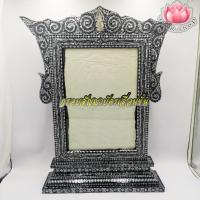 ราคา กรอบสัญญาบัตร กรอบตาตั้ง ประดับมุก (เตี้ยแต่งตั้ง/สูงเลื่อนขั้น) ลายเทพพนม (21646528979)