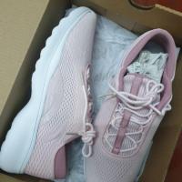 ราคา รองเท้าผ้าใบสีชมพูนม Anta (6622640404)