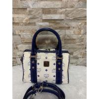 ราคา MCM หมอน ไซส์ 10 นิ้ว พร้อมสายยาว มือสอง ของแท้ (3074542864)