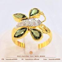 ราคา แหวนพลอยมรกต พลอยแท้ จากจันทบุรี ประดับเพชรสวิส ตัวเรือนทองคำแท้ 90% ขนาดแหวน 55 มีใบรับประกันสินค้าจากทางร้าน (27537270834)