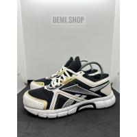 ราคา รองเท้าผู้หญิง Reebok ของแท้ Size 38.5 #มือสอง (24804597425)