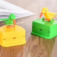 ราคา Creative Push สมาร์ทไม้จิ้มฟัน Jar น่ารัก Bird Picktooth ผู้ถือห้องนั่งเล่นไม้จิ้มฟันกล่องเก็บ (50402569880)