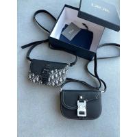 ราคา DIOR Saddle Bag กระเป๋าสะพายข้างสำหรับผู้หญิง (57203000837)