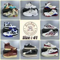 ราคา [Size : 41] รองเท้ามือสอง รองเท้าผ้าใบมือสอง รองเท้ามือ2 (20894197548)