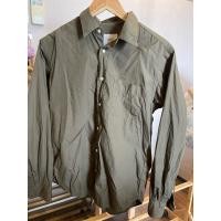 ราคา เสื้อเชิ้ตมือสอง สีเขียวขี้ม้า (25883470629)