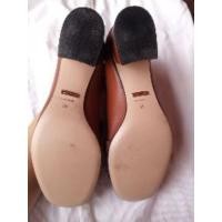 ราคา ส่งฟรี!!รองเท้าGUCCIแท้/มือสองสภาพเอี่ยม/รองเท้าส้นสูงGUCCไซส์39 K8Hp (5889023991)