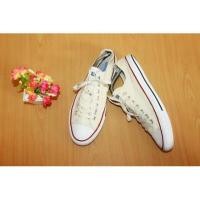ราคา Converse ของแท้ไซต์43ยาว28สีขาวครีม (1759869953)