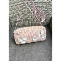 ราคา Christian Dior Girly Trotter Sling Bag (21861524758)