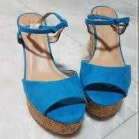 ราคา รองเท้าส้นตึก Lyn #37 มือหนึ่ง (2045398752)