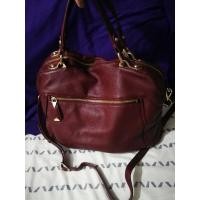 ราคา กระเป๋าสะพายแบรนด์ Sisley(ซิสเล่ย์)​แท้% (8011564051)