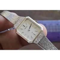 ราคา นาฬิกา Vintage มือสองญี่ปุ่น SEIKO ชุบทอง 11 4900 ไขลาน ผู้หญิง ทรงสี่เหลี่ยม กรอบเงิน หน้าขาว 19มม ตัวเรือนสแตนเลส (25087431581)