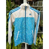 ราคา เสื้อกันลมเด็กผู้หญิง adidas climaproof ไซส์ 150 (23657533250)
