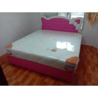 ราคา (ส่งฟรีทั่วประเทศ)เตียงคิตตี้ (หูแหลม)พร้อมที่นอน 6 ฟุต (5836859466)