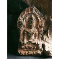 ราคา พระยอดขุนพล พิมพ์บัวเล็บช้าง เนื้อชิน กรุวัดพระศรีฯ (12035513964)
