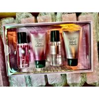 ราคา Victoria's Secret ชุดของขวัญThe Best of Mist & Lotion Gift (Pure Seduction & Velvet Petals Gift Set) แท้100% สคบไทย (41477033454)