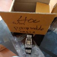 ราคา นาฬิกาแบรนด์เนมguess หน้าปัดสีขาวมุกล้อมเพชรสายสแตนเลสสีดำฝังเพชร ของแท้ 100% มือ2สำหรับการไลฟ์สดของน้องpornpim (17827856539)