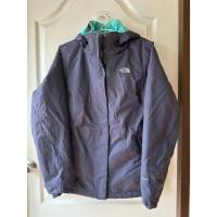 ราคา เสื้อกันหนาว the north face แท้!! มือสอง hyvent อก 42-44 ยาว 28 ไม่มีตำหนิ (49452892201)