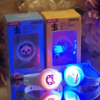 ราคา สร้อยข้อมือป้องกันยุงไฟ LED อุปกรณ์ประกอบฉากที่สมบูรณ์สําหรับเด็กผู้ชายและเด็กผู้หญิงนาฬิกาเด็กทารกสายรัดซิลิโคน (8126052832)