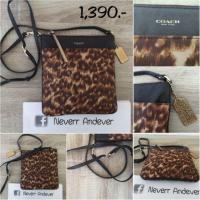 ราคา Coach ครอสบอดี้ ลายเสือ (1531098956)