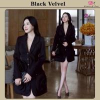 ราคา Black Velvel Dress เดรสสั้นทรงเบลเซอร์ แขนยาว ติดกระดุมหน้า แต่งดีเทลดอกไม้ 3D ตรงปลายกระโปรง ทรงสวย ใส่สบาย (42502189459)