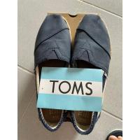 ราคา รองเท้า toms มือสอง ของแท้ size 5.5 (20579051785)