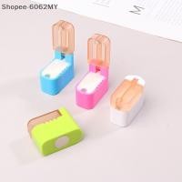 ราคา [หลัก] 1ชิ้นสากลสีจักรเย็บผ้าอะไหล่แม่เหล็กกระทู้กล่องกรองน้ํามันถ้วยน้ํามันซิลิโคนป้องกันการแตกหักลวดแยกเส้น6062ของฉัน (40127365942)