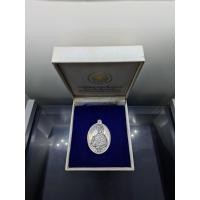 ราคา พระโพธิสัตว์กวนอิม ตั๊กม้อโจวซือ เนื้อเงิน ปลุกเสก 2 พิธีใหญ่ 2 แผ่นดินไทย-จีน วัดสุทัศนฯ-วัดกวงซิ่ว เมืองกวงโจว ประเ... (29737950976)