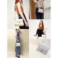 ราคา (used) Charles & keith รุ่นใหม่ shop 3,5xx น่ารัก ถือหรือครอสได้ สีขาวครีม สะอาดไม่มีสีดูด สภาพดี (43158188887)
