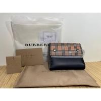 ราคา พร้อมส่ง Burberry short wallet logo black (17437165425)