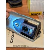 ราคา Nikon Coolpix2500 (Rotating lens) with box (19583191821)