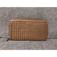 ราคา กระเป๋าตังค์ ใบยาว ซิปรอบ The sak มือสอง (12450132510)