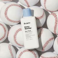 ราคา (พร้อมส่งแท้)ครีมกันแดด Dr.jart+ Every Sun Day Sun Fluid กันแดดน้ำนม 100ml (5734527918)