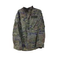 ราคา เสื้อลายพรางดิจิตอลทหารเสปนกระเป๋าเฉียง (29028979170)