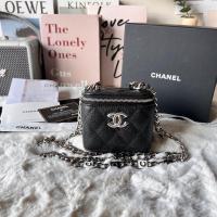 ราคา **RARE** Kept unused‼️C h a n e l 22s mini vanity with coco chain caviar holo31 อะไหล่เงิน สีดำ สภาพใหม่ ซีลครบ (18678431341)