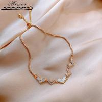 ราคา เครื่องประดับ สร้อยข้อมือ โลหะผสม จี้รูปหัวใจ ประดับเพชร และพลอยเทียม แบบปรับได้ สีขาว สีทอง สําหรับผู้หญิง (18360538906)