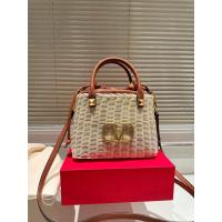 ราคา อัปเดตเคาน์เตอร์สไตล์ใหม่จาก Valentino (53553778594)