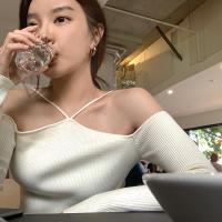 ราคา มีของแถม ไหมพรมผ้าร่อง ไหมพรมเปิดไหล่ เสื้อเปิดไหล่ เสื้อคล้องคอ เสื้อคอไขว้ ไหมพรมคล้องคอ ไหมพรมปาดไหล่ เสื้อปาดไหล่ (12616859650)