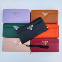ราคา กระเป๋าสตางค์ใบยาว แบบซิปรอบ หนังนิ่ม Nattha รุ่น Z0157A มีสายคล้องมือ (28074661335)