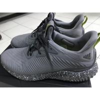 ราคา Adidas สีเทา #size10 #ของแท้100เปอร์เซ็นต์ (2710070634)