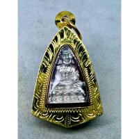 ราคา หลวงพ่อทวดวัดช้างให้พิมพ์ลอยองค์เนื้อเงินเลี่ยมทองทองคำแท้ (40527433794)