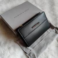 ราคา Charles and Keith Wallet Top Zip Short Wallet/Charles & Keith Preloved Original Wallet/CK Wallet (28363849890)