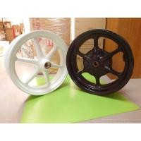 ราคา ล้อแม็กหน้าหลัง YAMAHA QBIX แท้มือสอง ล้อหลังมีตำหนิ ไม่มีผลต่อการใช้งาน ขอคนรับได้ ไม่ดราม่า (25830855100)