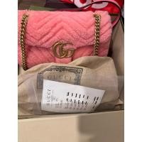 ราคา Used like new Gucci Gucci Marmont 2.0 Leather- trimmed matelasse shearling shoulder bag (43651317739)