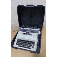 ราคา พิมพ์ดีดตั้งโต๊ะ ยี่ห้อ Olympia รุ่น Carina2 ภาษาไทย ผลิตจากประเทศญี่ปุ่น (25915513104)