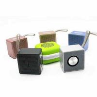 ราคา ลำโพงพกพา EWA A105 mini Bluetooth Speaker รองรับการเชื่อมต่อ TWS แถมกระเป๋าสีเขียว1ใบ (4963656730)