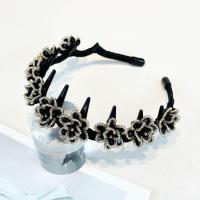 ราคา คลิปหนีบทรงสวยงาม พร้อมหวีและสายระโยงระยางประดับสวารอฟสกี้ สำหรับผมและหูฟัง งานฝีมือคุณภาพVIP (46803007862)